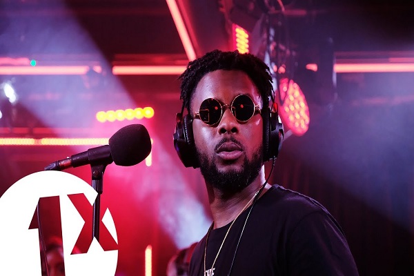 Maleek Berry Performs Pon My Mind Live On BBC 1Xtra Video