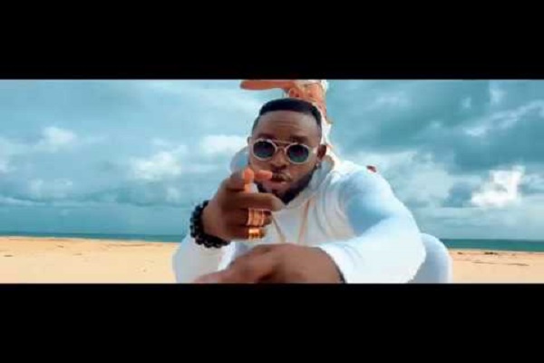 Omo Akin Funwon Video