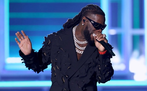 VIDEO: Burna Boy performs ‘Last Last’ at Billboard Music Awards